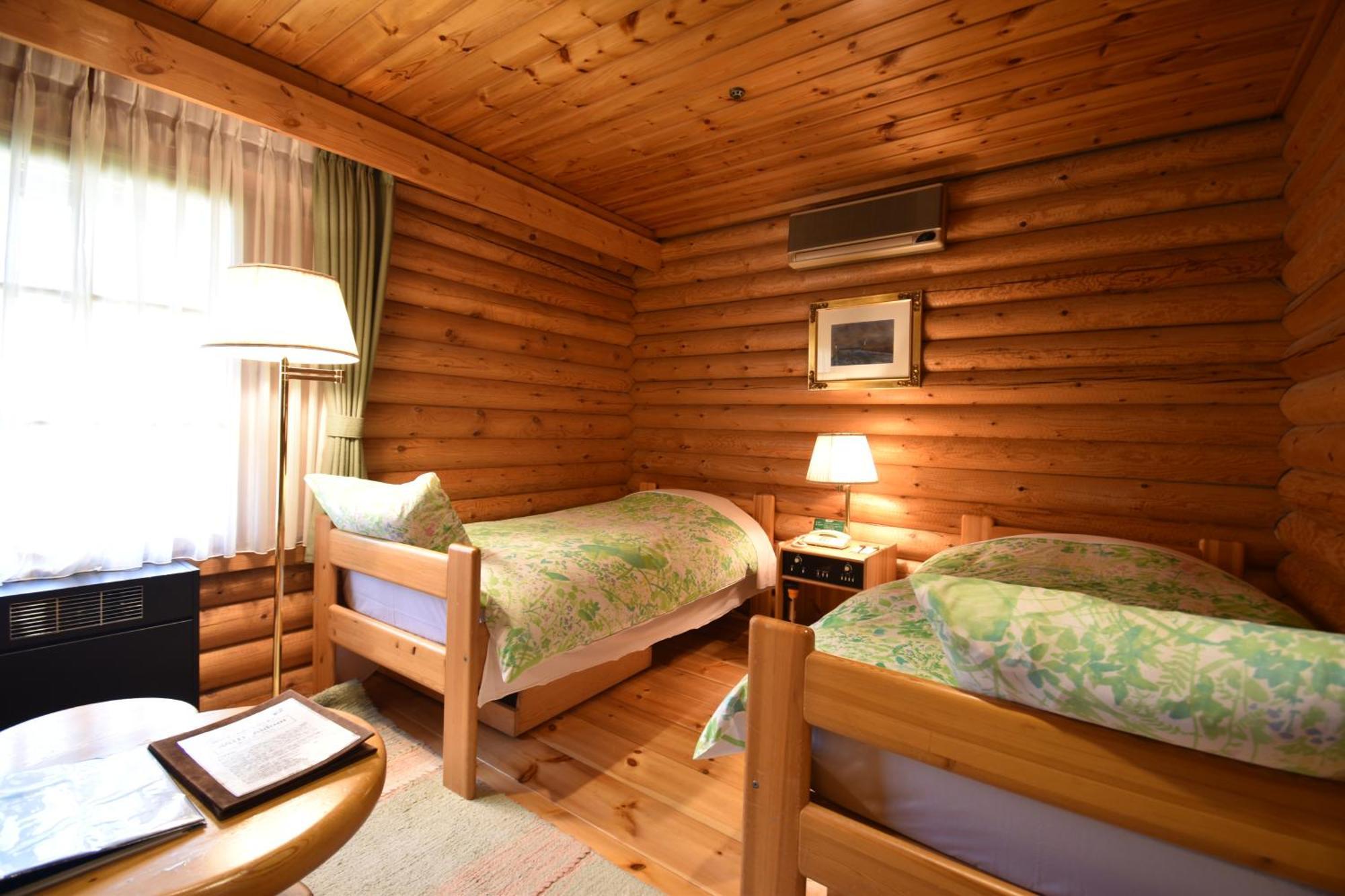 Hotel Nidom Томакомай Экстерьер фото
